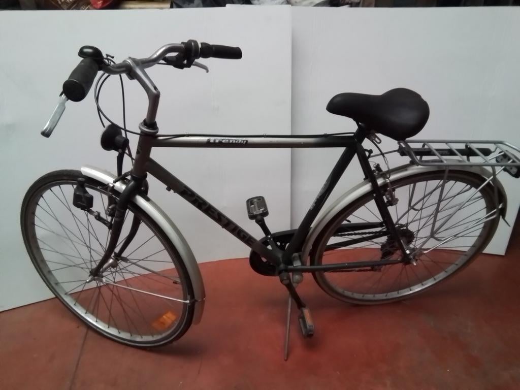 Velo homme, Enlèvement