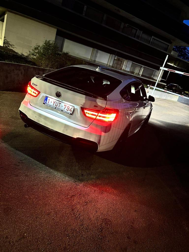 BMW 320 gt Mpaket, Auto's, BMW, Wit, Leder, Diesel, Particulier
