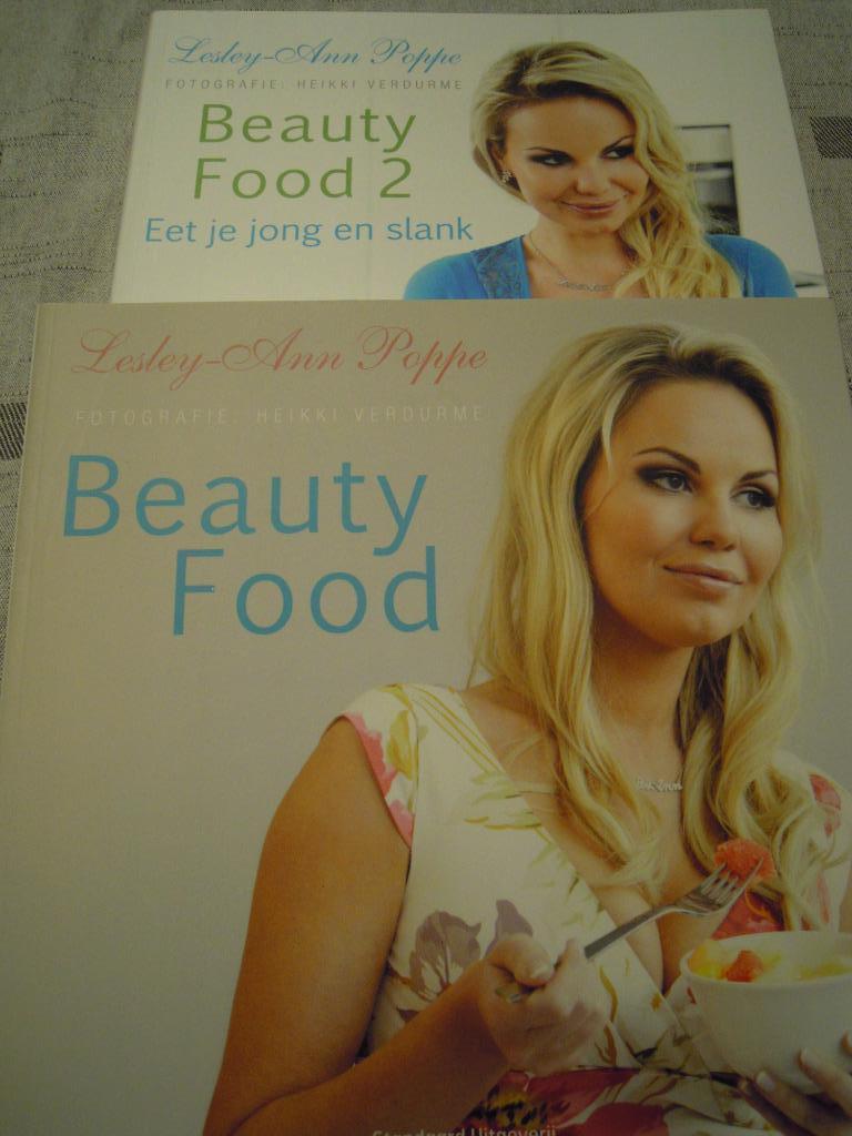 Beauty Food 1+2 (Lesley-Ann Poppe), Neuf, Enlèvement ou Envoi, Régime et Alimentation, Lesley-Ann Poppe