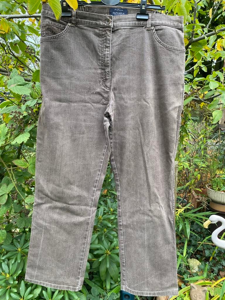 Bruine jeans, maat 46, Raphaela by Brax, Enlèvement, Comme neuf