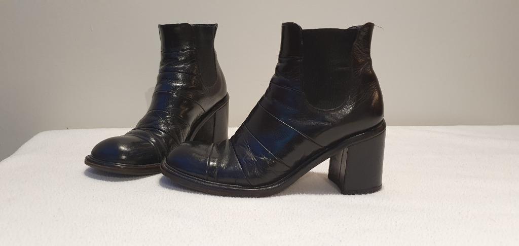 Zwarte echte leren enkellaarsjes hoogte hiel Vintage, Zwart, Lage of Enkellaarzen, Ophalen of Verzenden, Zo goed als nieuw