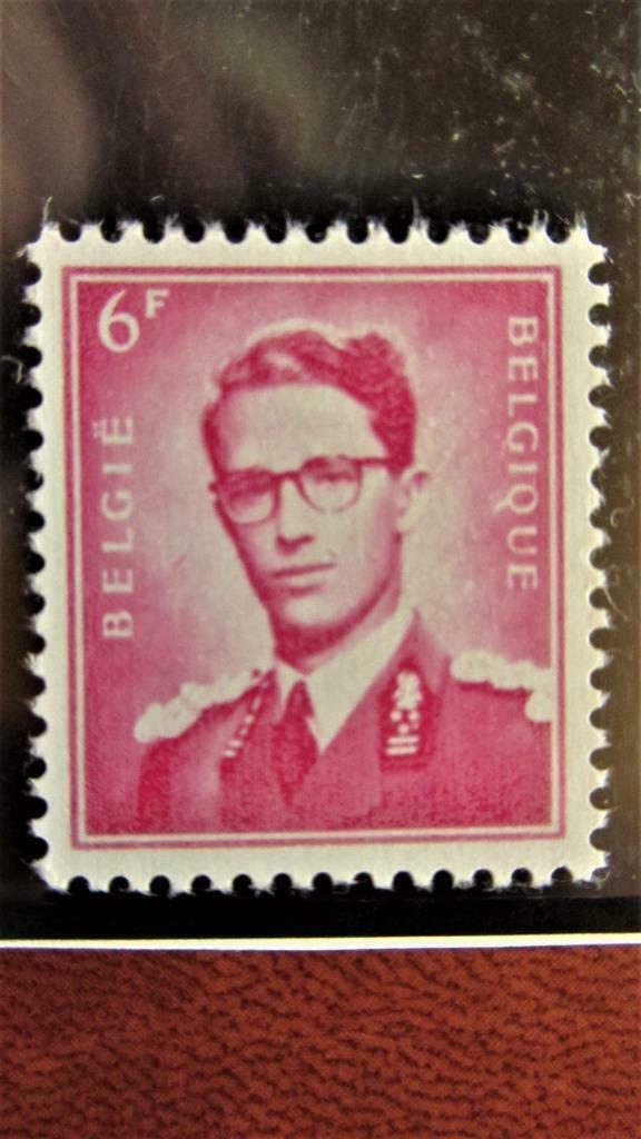 VAR. BELGIË-NR.1069 CU ** WONDE ONDER DE NEUS, KRASJE LINKS., Postzegels en Munten, Postzegels | Europa | België, Ophalen of Verzenden