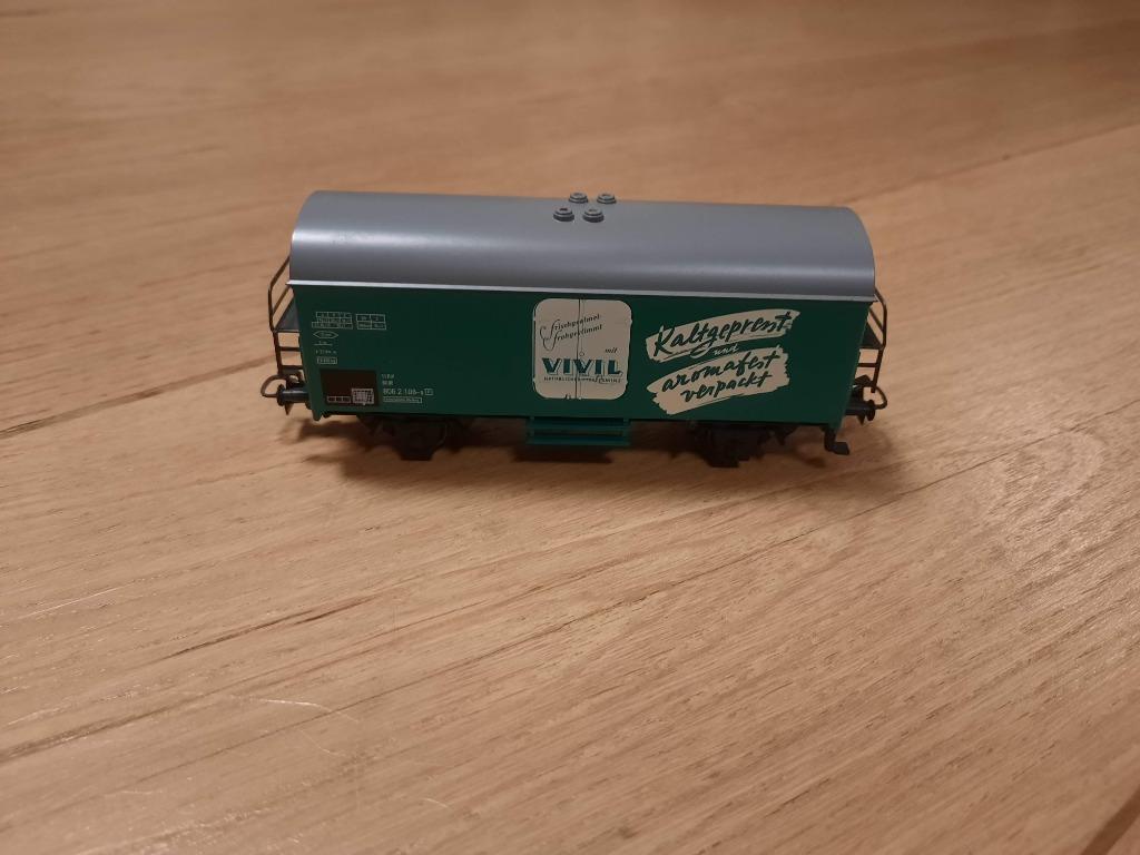 Märklin 4425 - wagon Vivil, Ophalen of Verzenden, Gebruikt, Wagon, Märklin