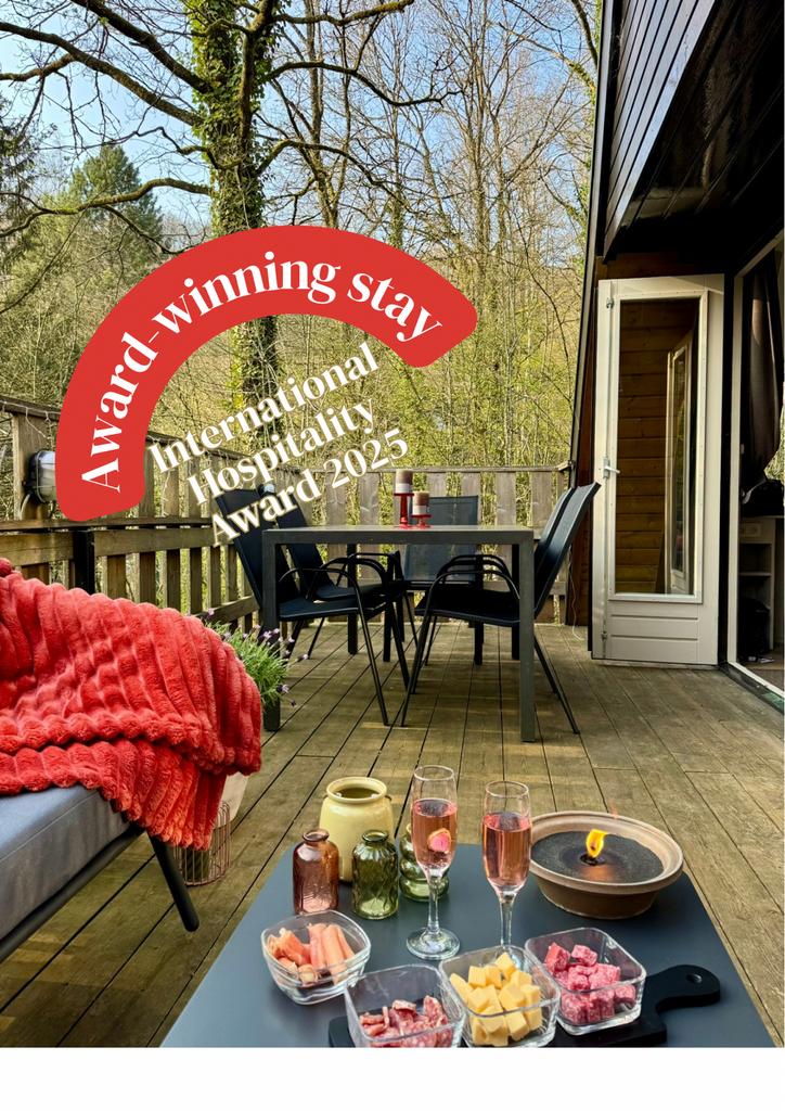 Chalet te koop Durbuy met verwarmd zwembad, 5 personen, In bos, Internet, Recreatiepark