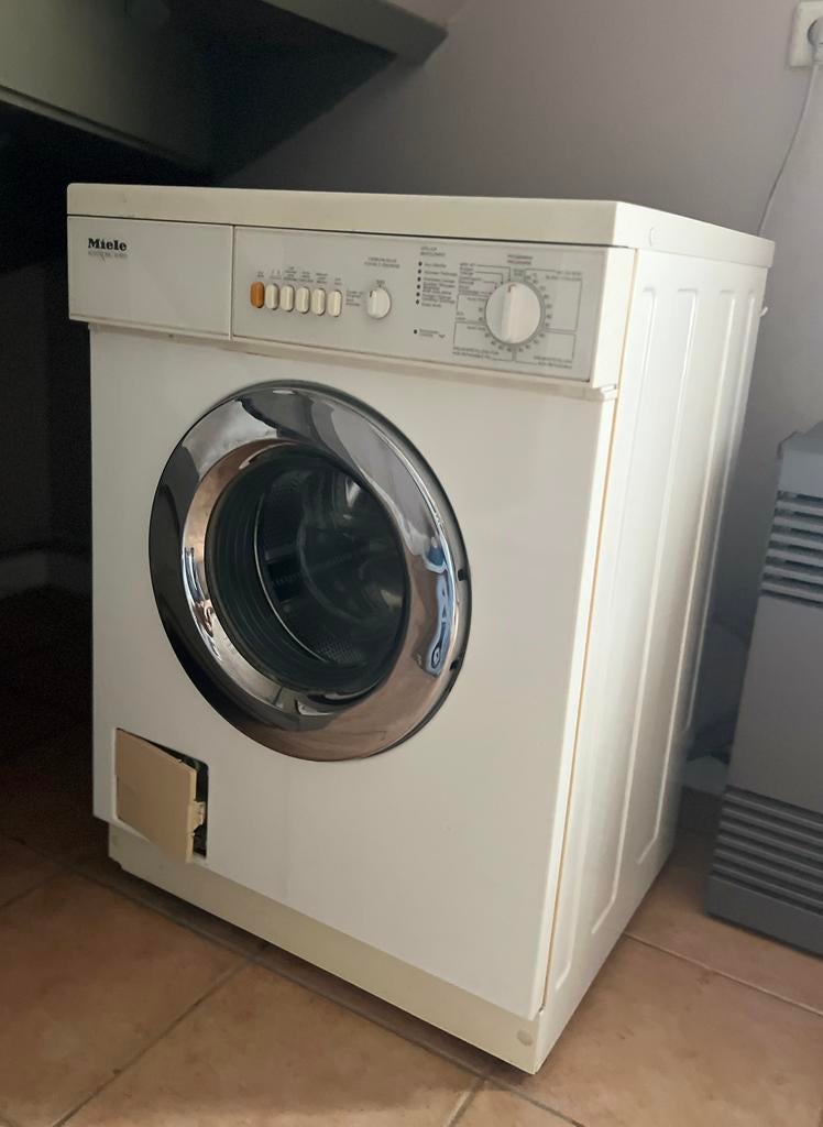 Miele Novotronic W8810 – pour pièces, Elektronische apparatuur, Wasmachines, Ophalen