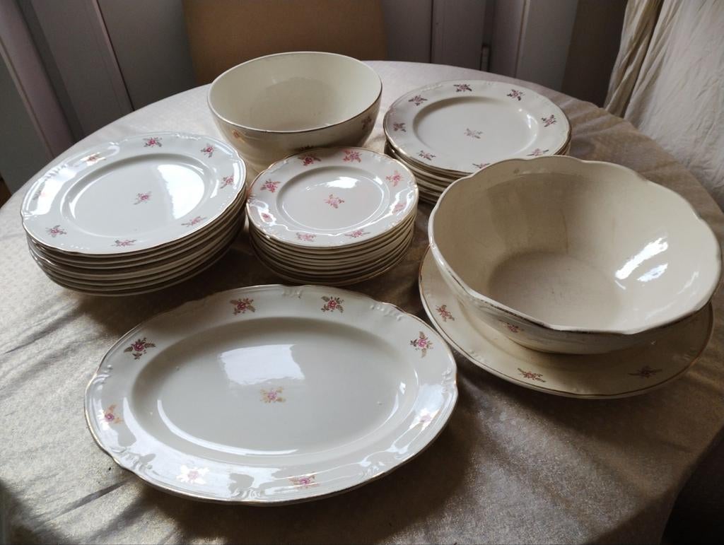 Boch suzon Capri 10 euro voor 26 stuks, Enlèvement, Utilisé, Assiettes(s)