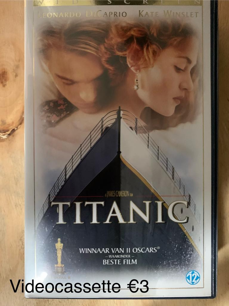 Titanic - videocassette., Ophalen, Zo goed als nieuw