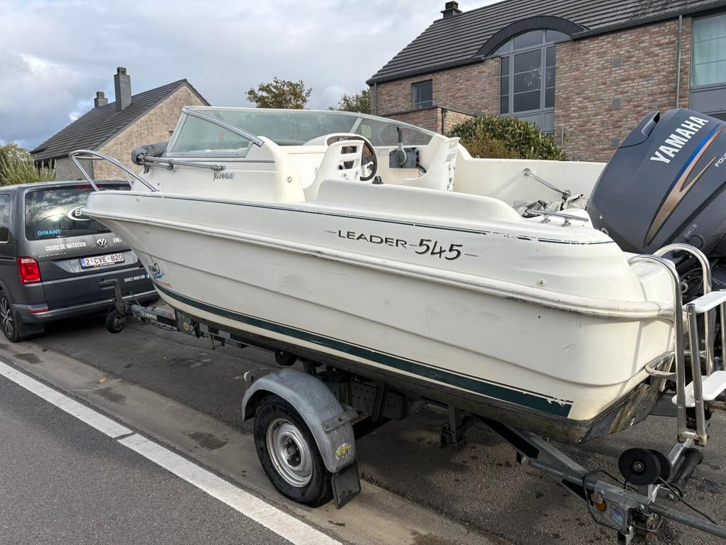 Bateau Jeanneau Leader 545, Watersport en Boten, Speedboten, Gebruikt, Benzine, 70 tot 120 pk, Buitenboordmotor, Polyester, Ophalen