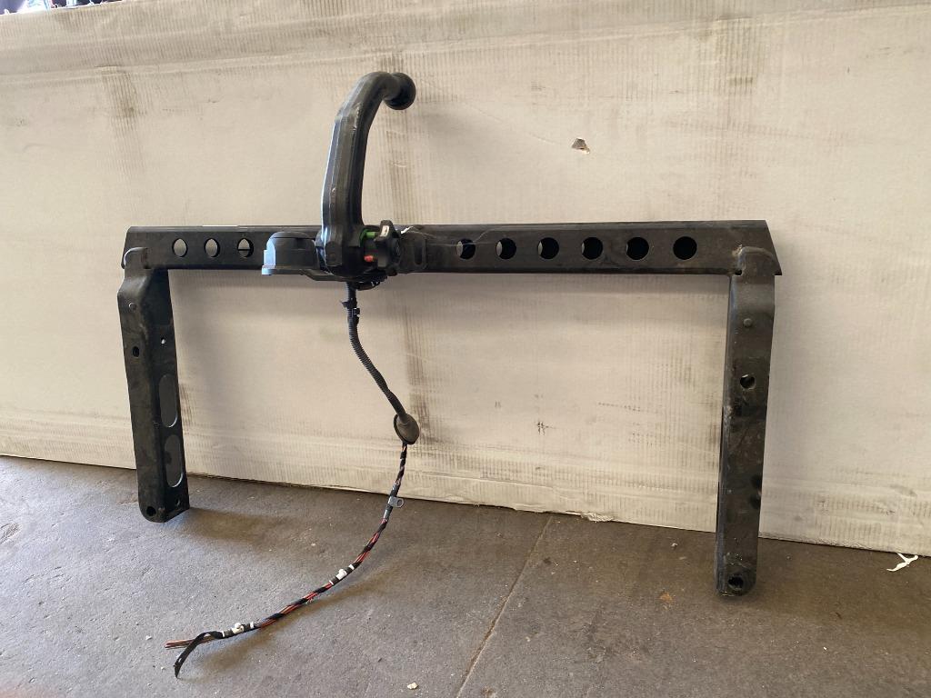 attache remorque Audi A5 8T 8T0800491H, Enlèvement, Utilisé