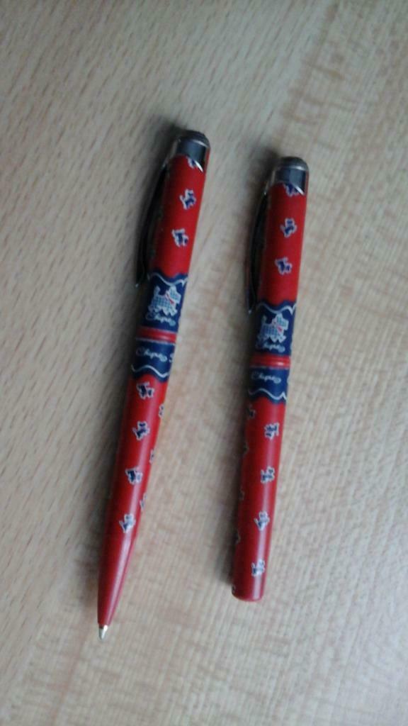 stylo-plume § bic assorti, Comme neuf