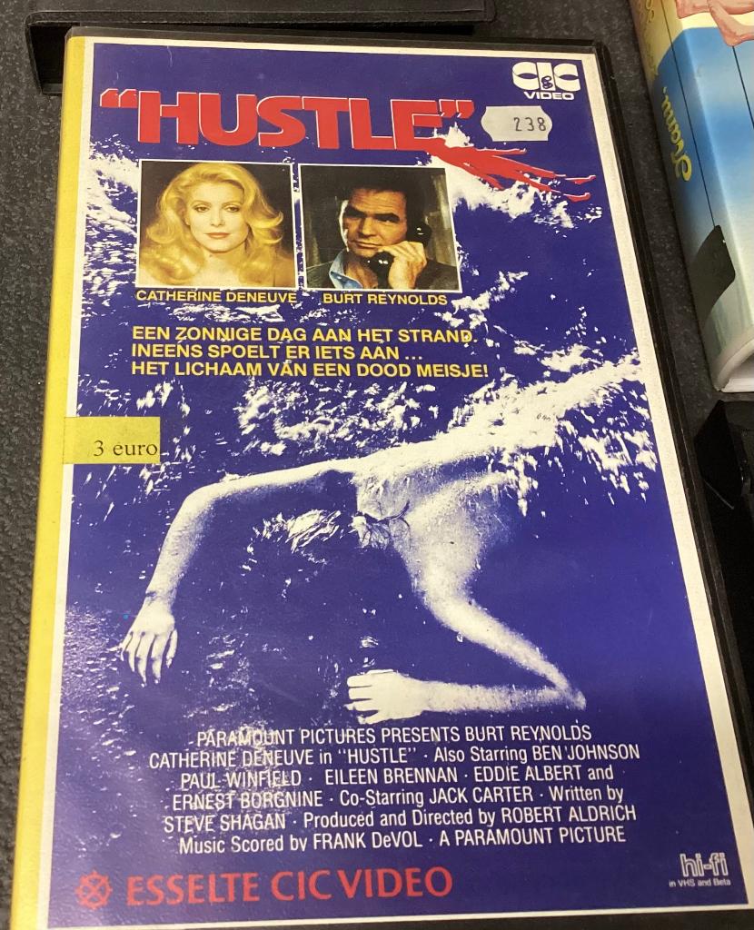Vhs cassette Hustle - Burt Reynolds 1975, Enlèvement ou Envoi