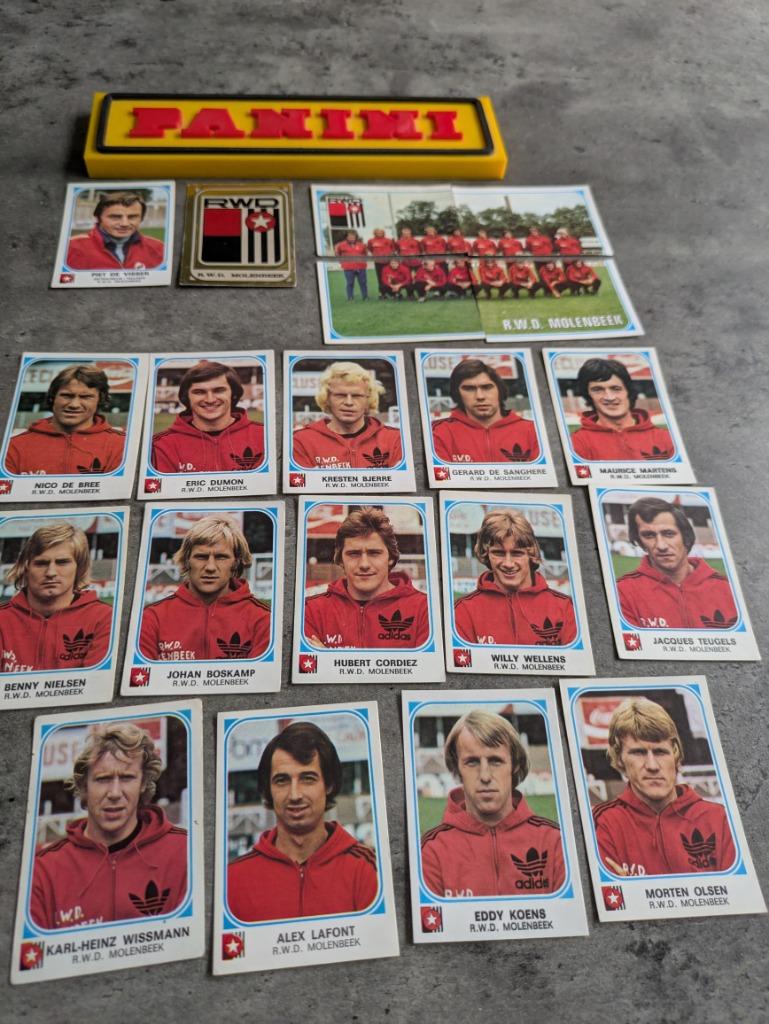PANINI FOOTBALL 77 RWDM Molenbeek 20 AUTOCOLLANTS 1977, Envoi, Neuf