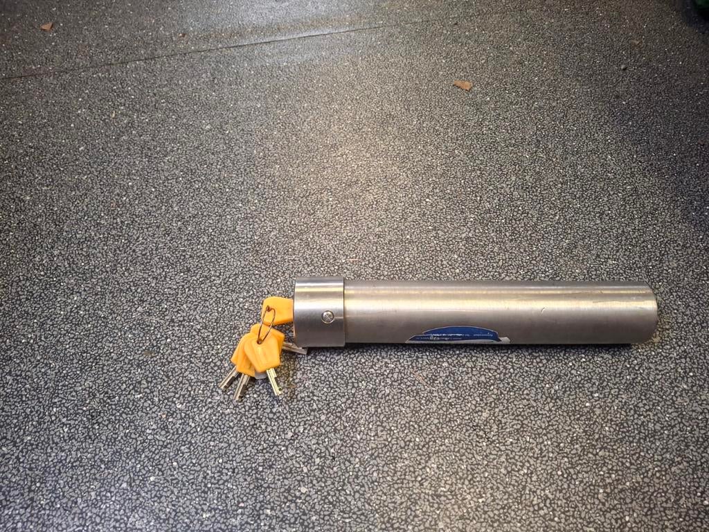 Buitenboordmotor antidiefstal slot, Enlèvement ou Envoi, Moteur hors-bord