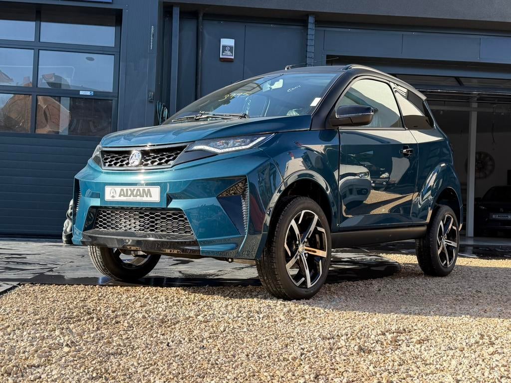 Nieuwe aixam crossover met E5+ motor en 9” radio, Autos, Cuir, Achat, Entreprise, Garantie prolongée