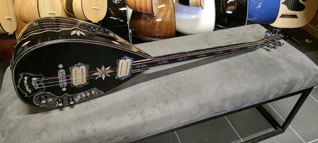 Elektro saz baglama nieuw met dikke hoes en ritmisch equiliz, Ophalen of Verzenden
