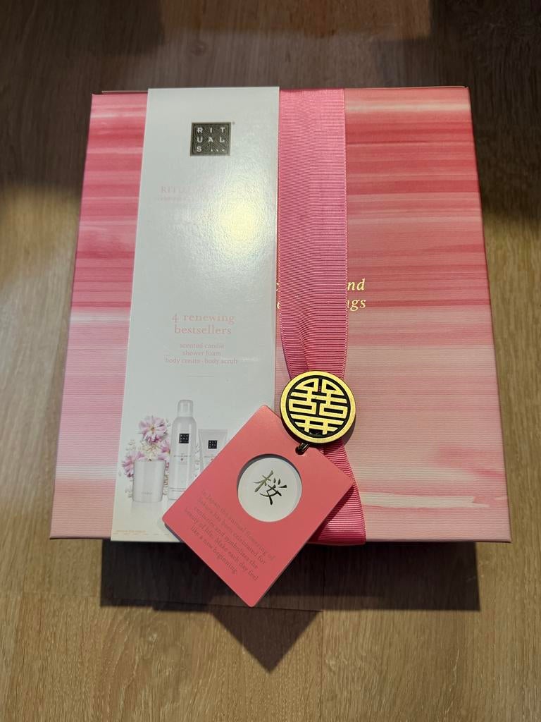 Rituals “the giftbox Rotual of dakura”, Ophalen of Verzenden, Zo goed als nieuw