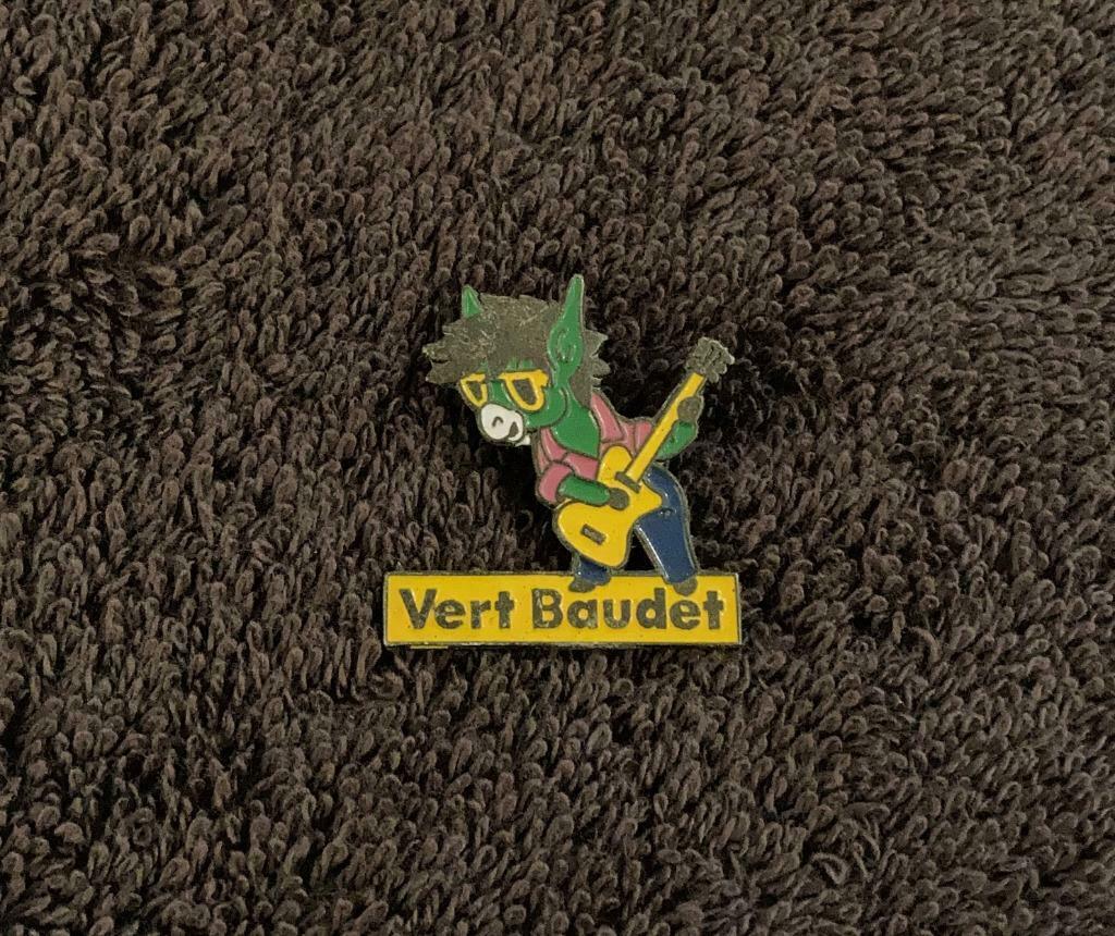 PIN - VERT BAUDET - GITAAR - GUITARE, Envoi, Utilisé, Marque, Insigne ou Pin's