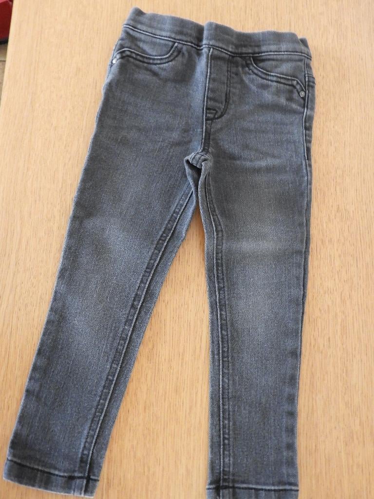 kinderkleding 98 deel 4 d, Enlèvement ou Envoi, Utilisé, Fille, Pantalon