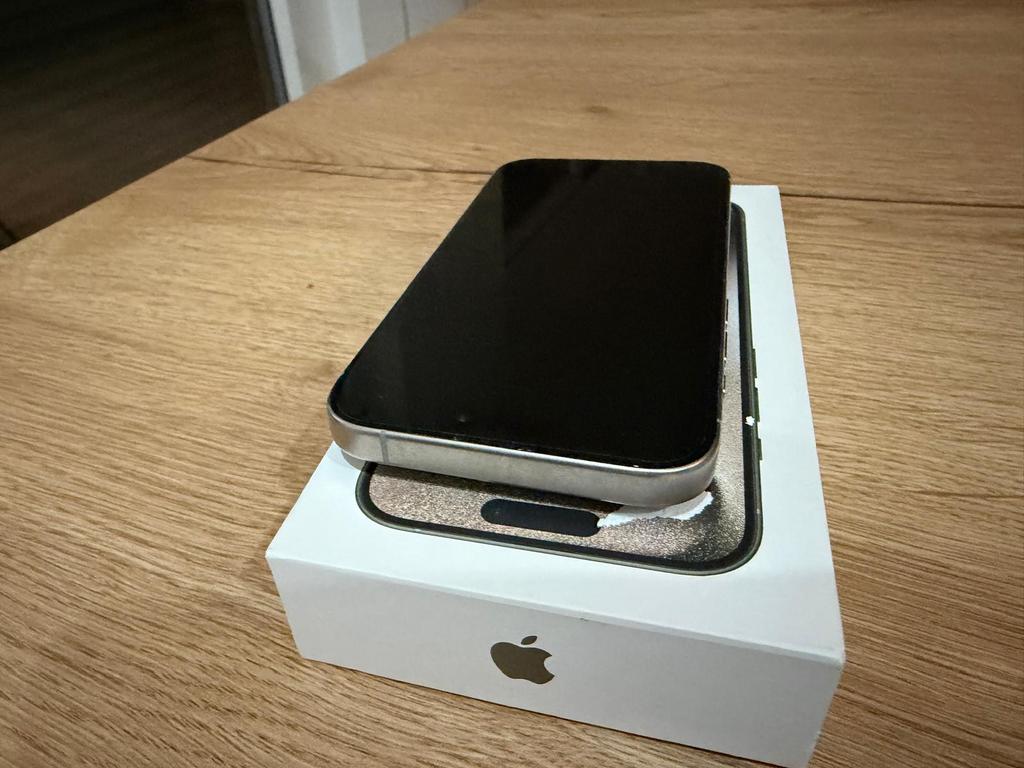 Iphone 15 pro 128gb, Télécoms, Téléphonie mobile | Apple iPhone, 128 GB, IPhone 15, Gris, Comme neuf