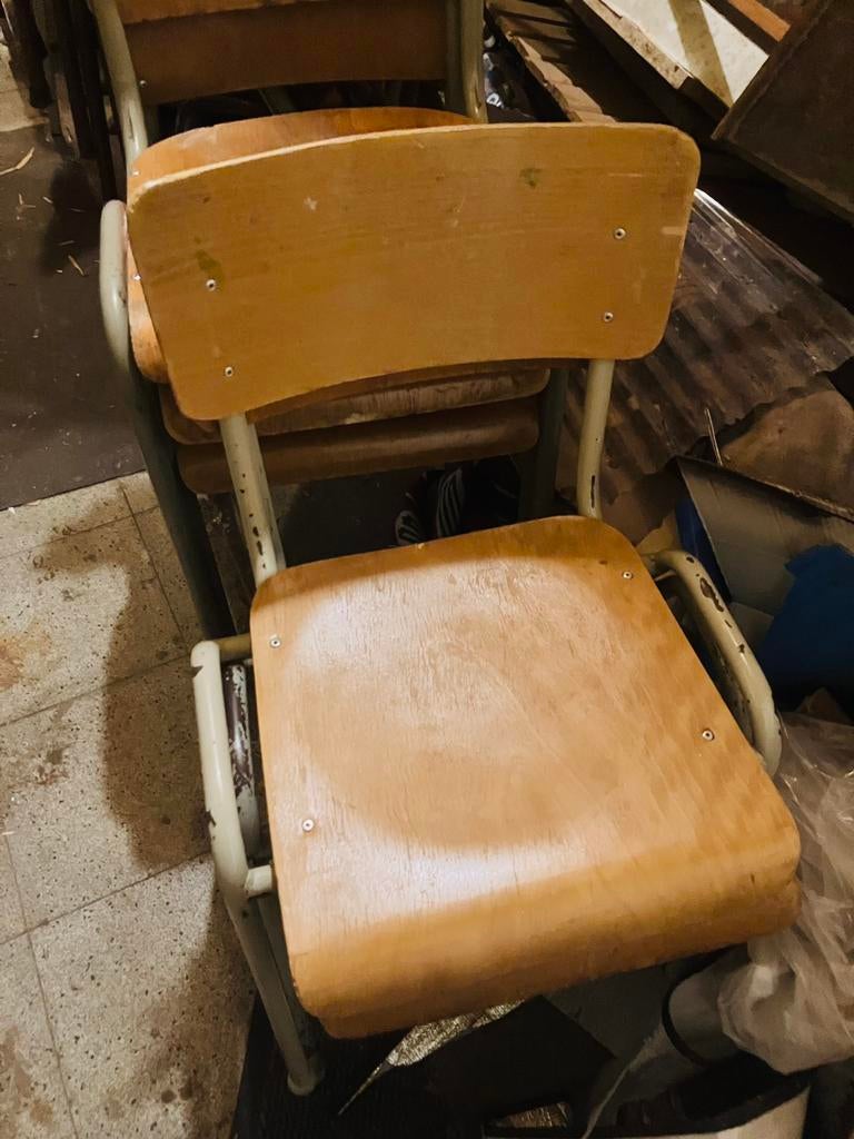 Vintage houten schoolstoelen en stapelstoelen, Enlèvement, Comme neuf