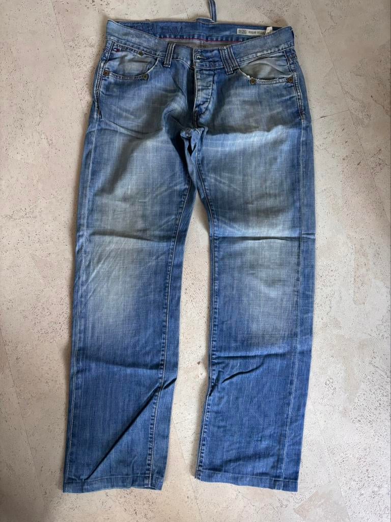 Hilfiger jeansbroek W32 l 36, Kleding | Heren, Spijkerbroeken en Jeans, Blauw, W32 (confectie 46) of kleiner, Ophalen of Verzenden