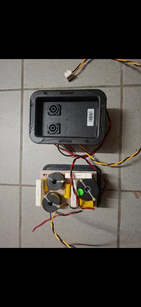 Jb systems cn12 crossover, Enlèvement
