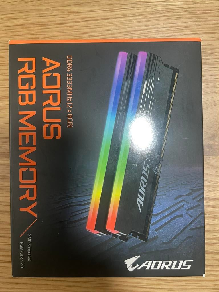 RAM AORUS RGB DDR4 3333 MHz – 16 Go, DDR4, Ophalen of Verzenden, Zo goed als nieuw, Desktop