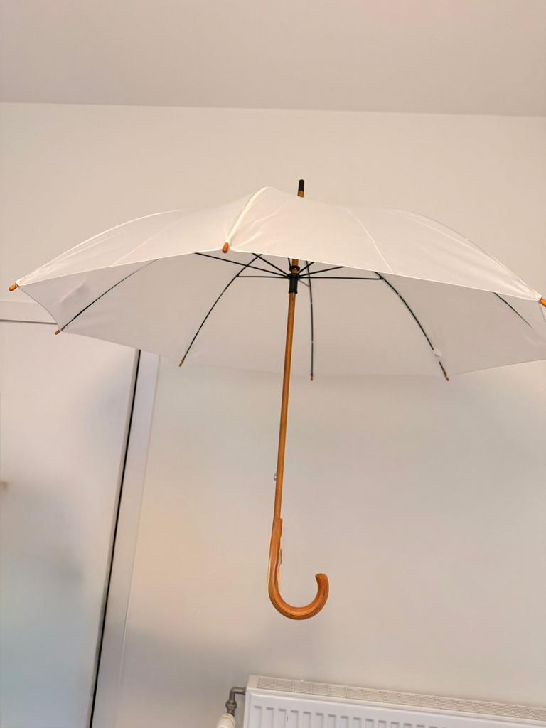 Witte paraplu 22 stuks - nieuw - perfect voor trouw, Ophalen, Nieuw