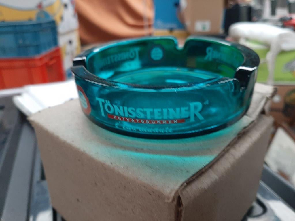 44 stuks tonissteiner asbakken., Ophalen of Verzenden, Nieuw, Gebruiksvoorwerp