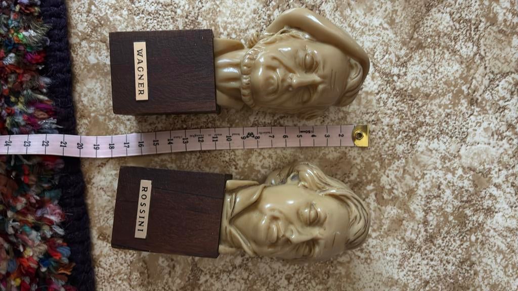 Figurines Wagner - Rossini, Enlèvement ou Envoi