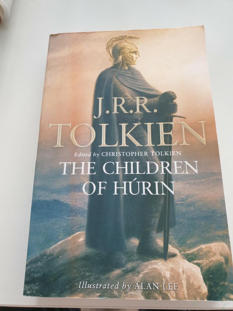 The Children of Hurin  J. R. R. Tolkien, Ophalen of Verzenden, Zo goed als nieuw