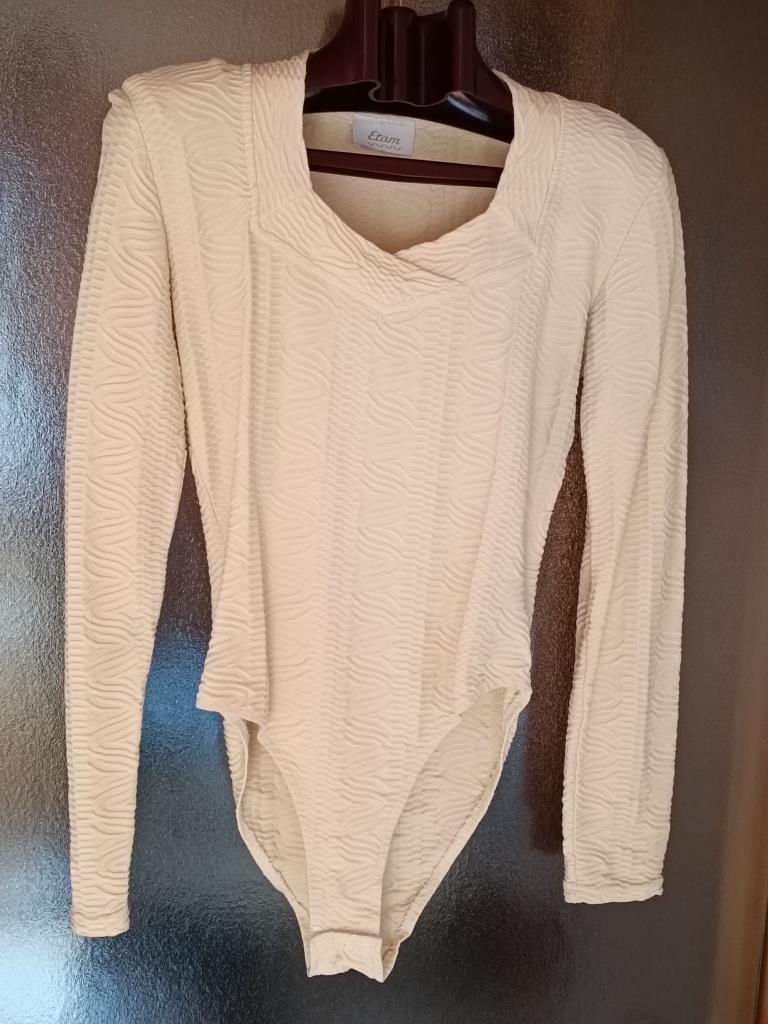 Body ETAM à longues manches et encolure originale !! T40, Vêtements | Femmes, Taille 38/40 (M), Jaune, Enlèvement, Porté