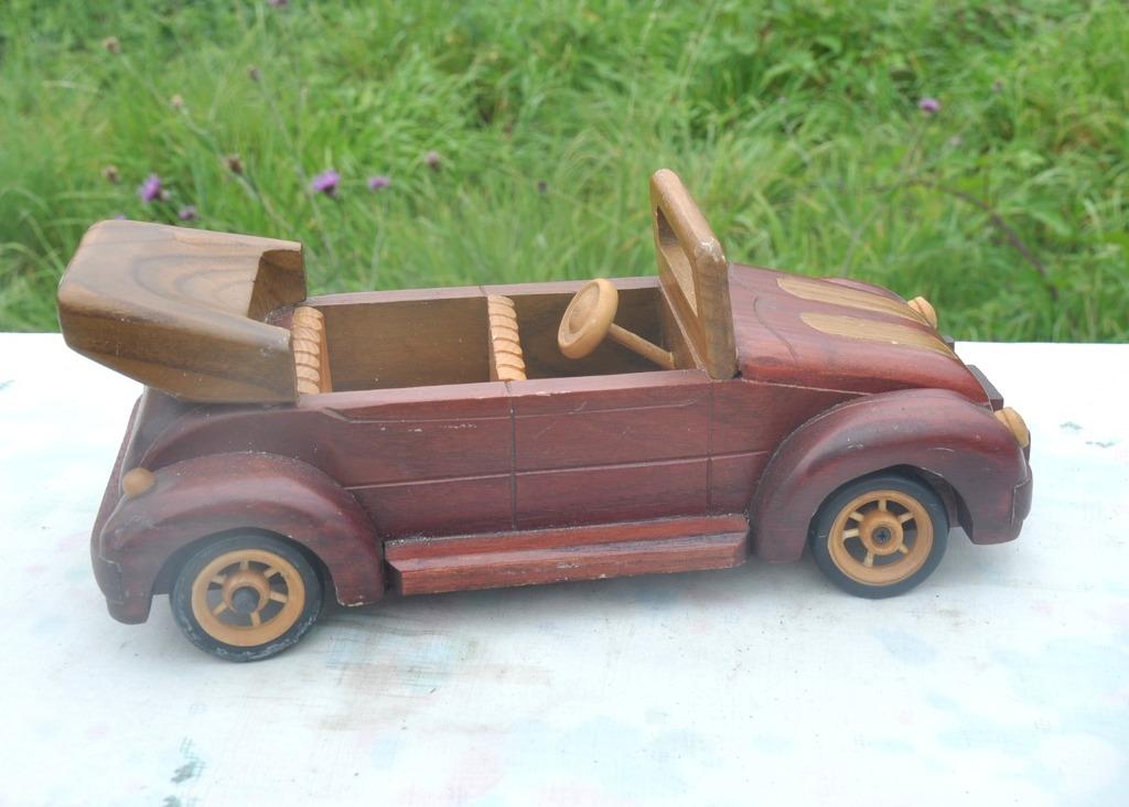 voiture en bois decorative 30x13x10 cm, Collections, Enlèvement ou Envoi, Utilisé, Voitures