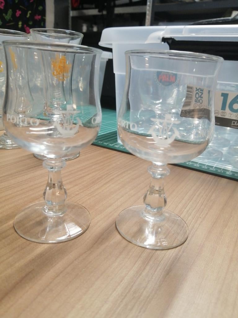 2 porto croft glazen, Verzamelen, Glas en Drinkglazen, Ophalen, Zo goed als nieuw