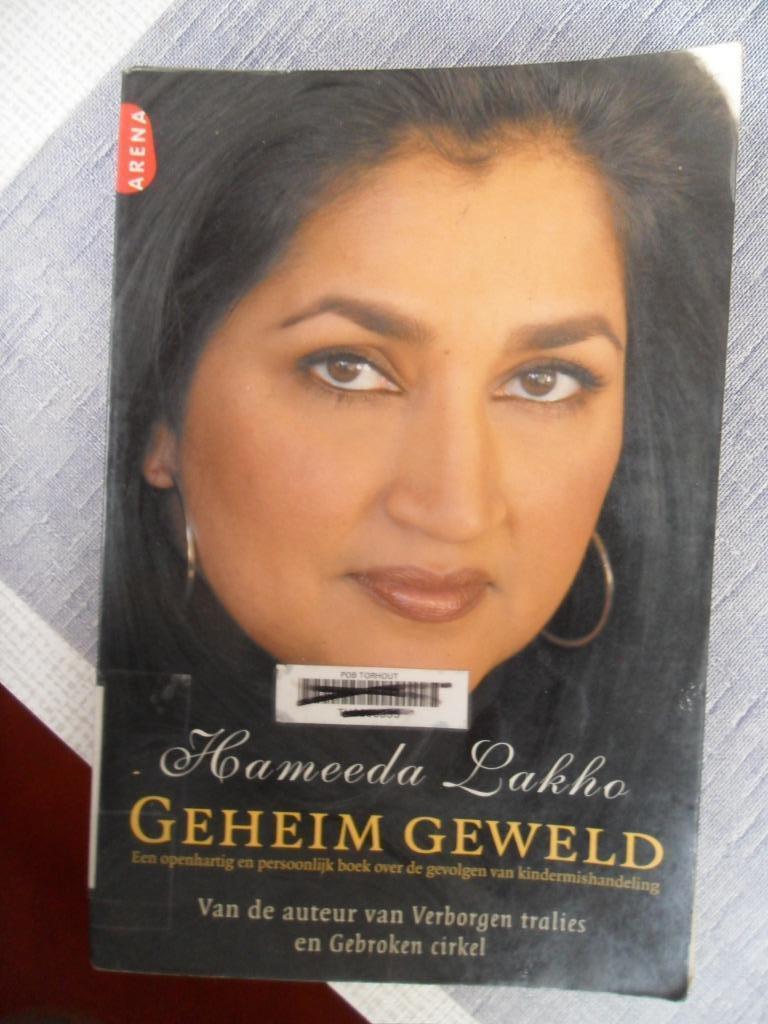 geheim geweld ( Hameeda Lakko ), Verzenden