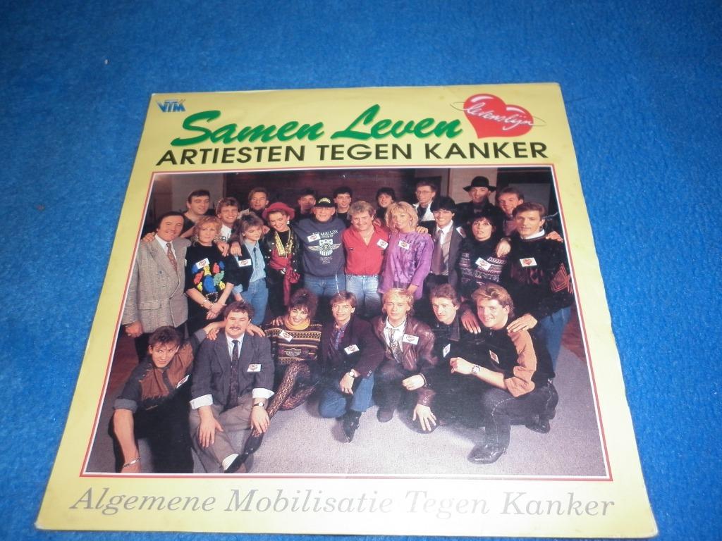 Single vinyl - samen leven- artiesten tegen kanker - Levensl, Ophalen of Verzenden