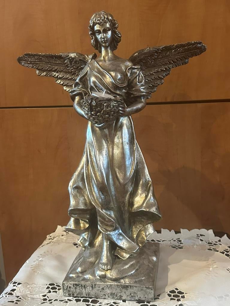 Un bel ange, Enlèvement ou Envoi
