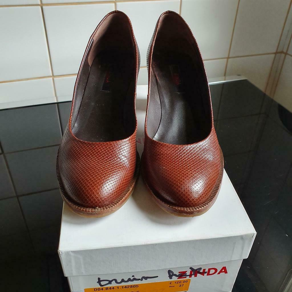 Cognac bruine pump met hakhoogte 6 cm maat 37 ZINDA, ANDERE, Enlèvement ou Envoi, Escarpins, Comme neuf