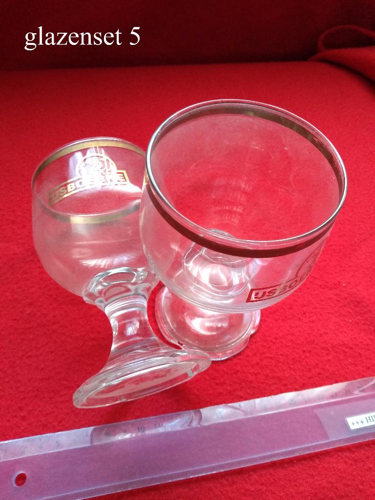 2 bier glazen ijsboerke vintage glas, Ophalen of Verzenden, Zo goed als nieuw