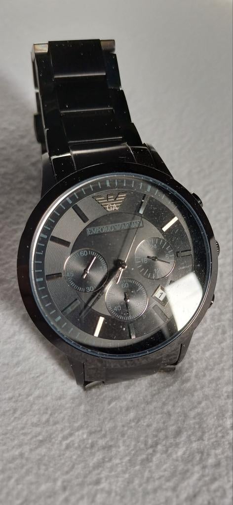 Montre Armani, Enlèvement