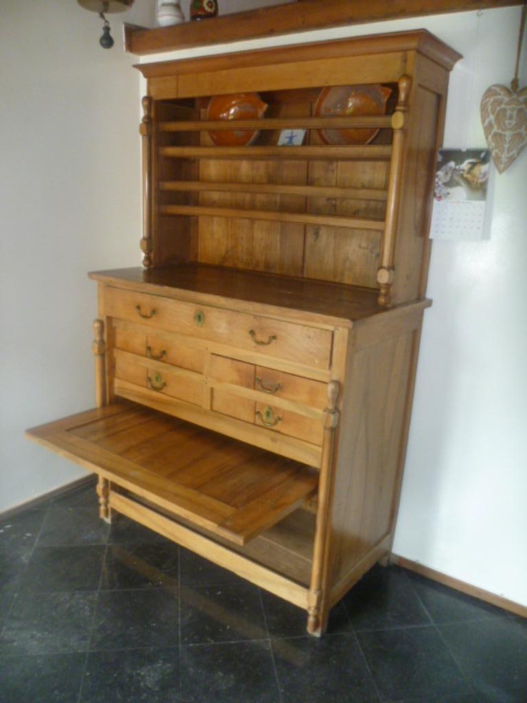 ANTIEKE SPECIAALE KAST, Ophalen of Verzenden