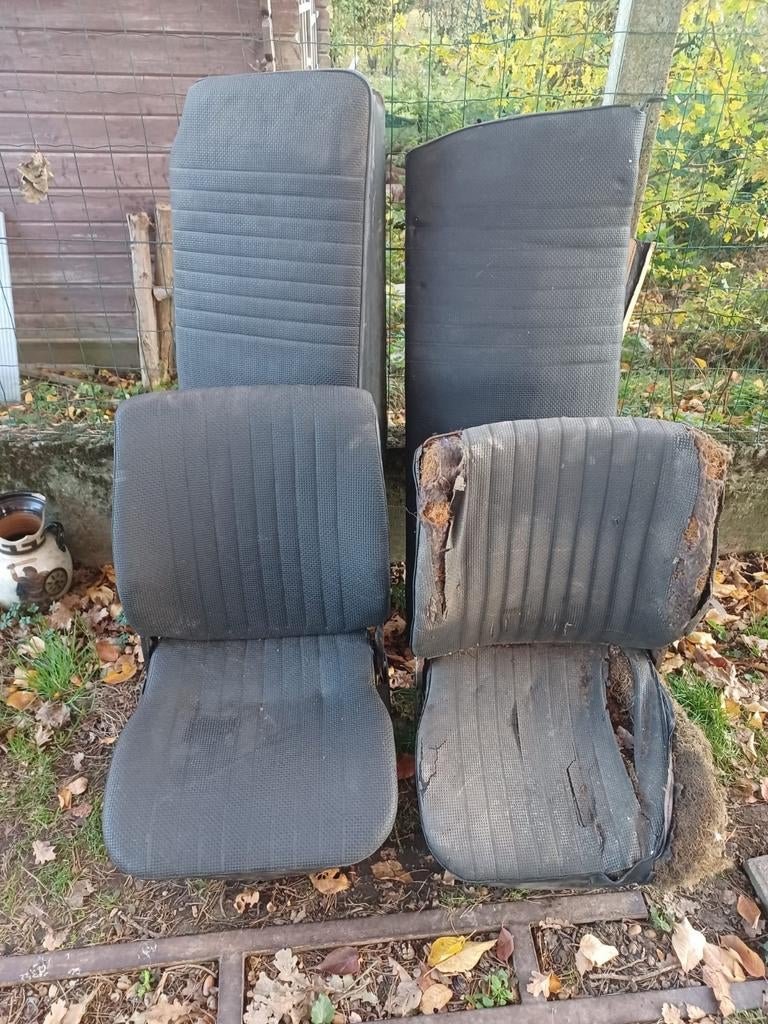 Interieurs vw kever 1303 cabriolet + sedan