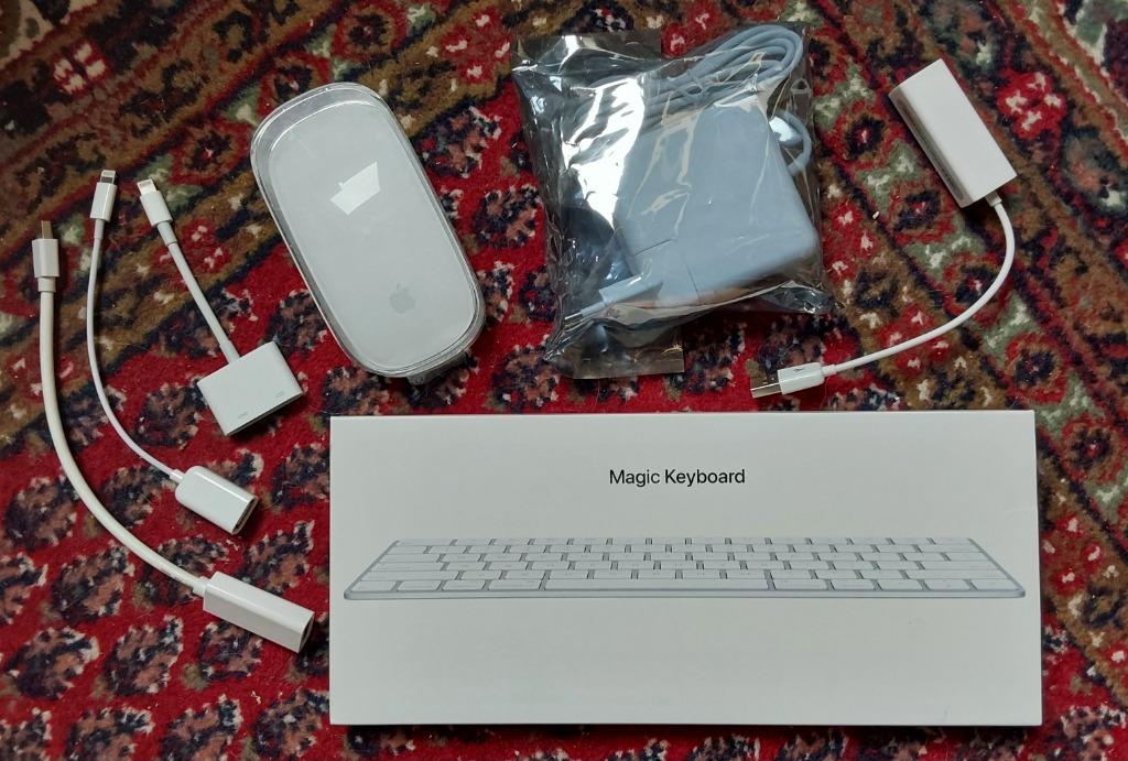 Apple clavier,  souris, connecteurs,  transfo, Informatique & Logiciels, Enlèvement ou Envoi, Neuf