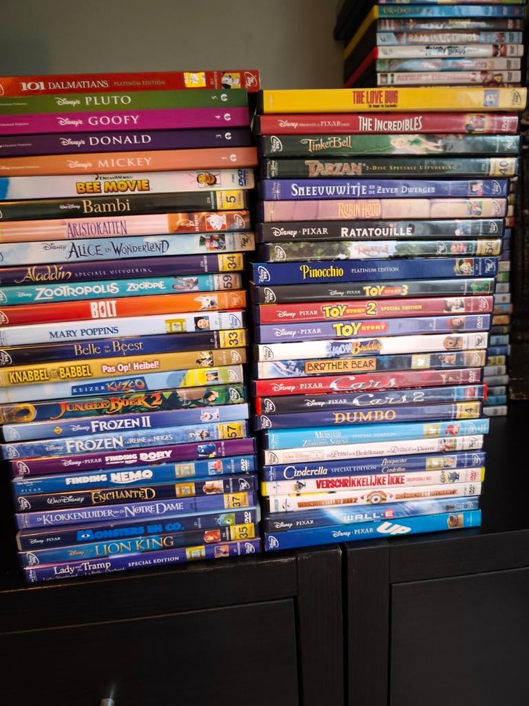 Disney en tekenfilm collectie te koop., Enlèvement