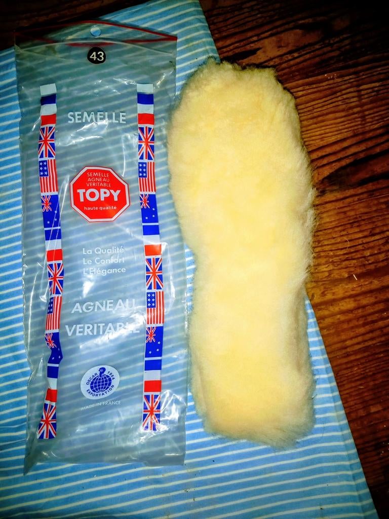 Semelles intérieure agneau véritable, Hobby en Vrije tijd, Spaarzegeltjes, Verzenden