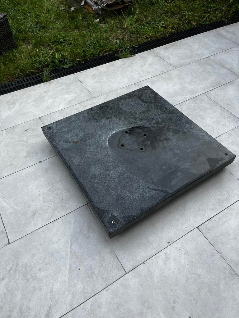 Parasolvoet van graniet, Ophalen, Gebruikt, Parasolvoet