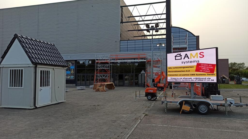 led scherm huren - trailer voor outdoor of modulair indoor, Ophalen of Verzenden, Gebruikt, Tv en Weergevers