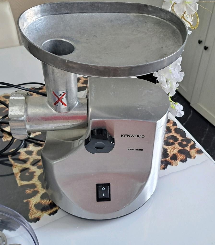 Kenwood pro 1600 hachoir viande légumes très bon état, Enlèvement ou Envoi, Comme neuf