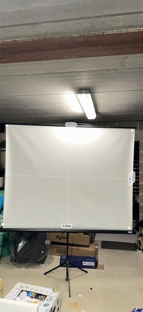 Scherm beamer, Ophalen, Zo goed als nieuw