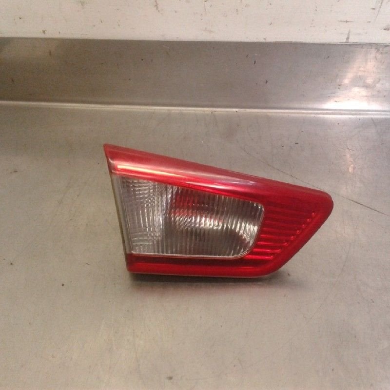 FEU ARRIÈRE GAUCHE Mitsubishi Colt CZC (01-2006/07-2009), Utilisé, Mitsubishi